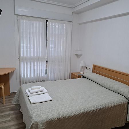 Pension Iruna Santurtzi Kültér fotó