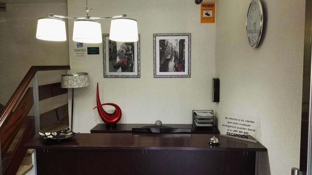 Pension Iruna Santurtzi Kültér fotó